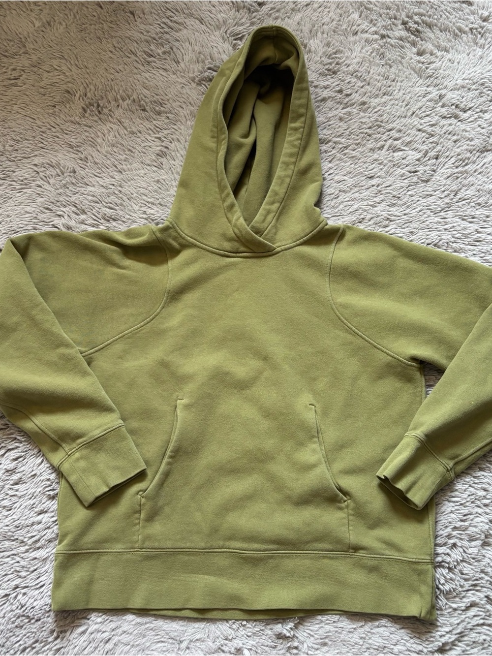 Lululemon athletica Loungeful hoodie bronze green Sweatshirt size 6
